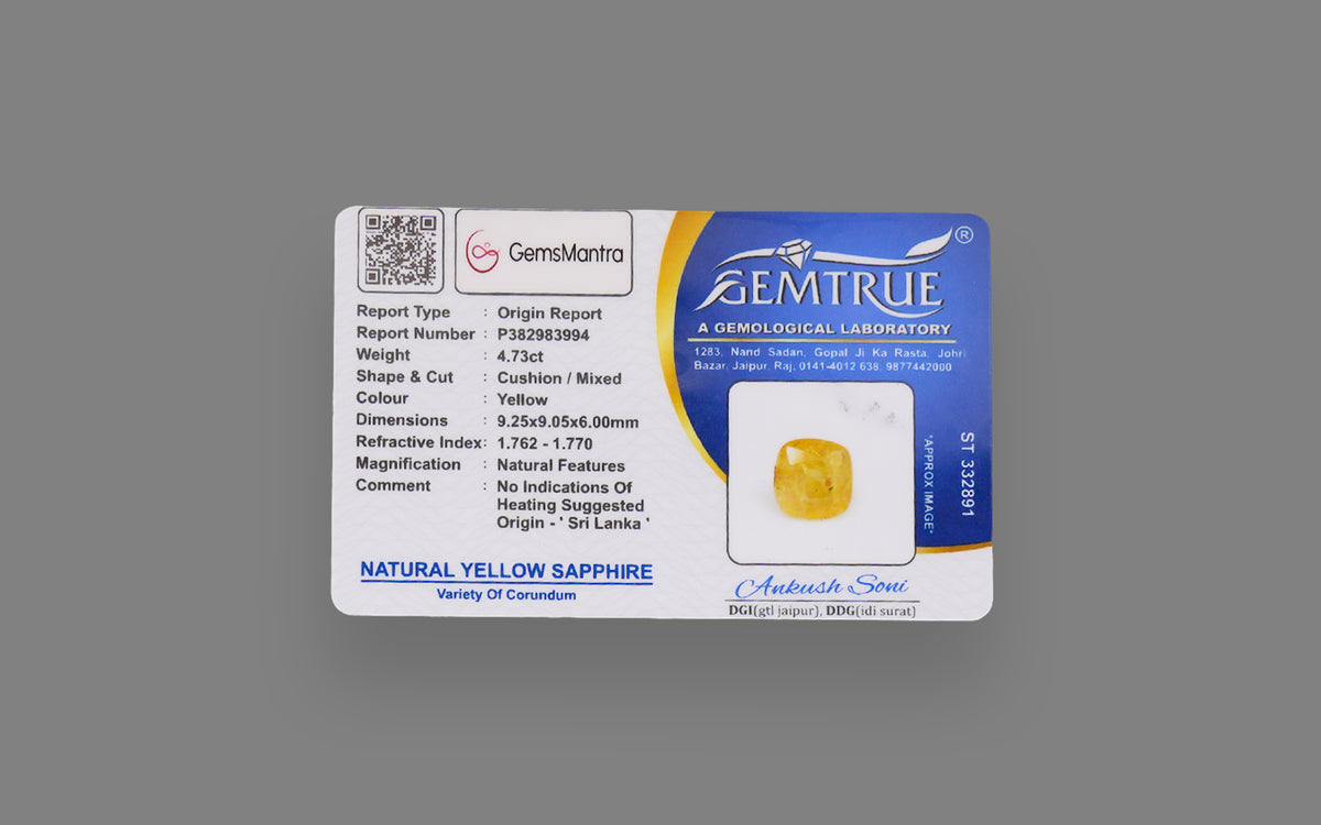 Yellow Sapphire (Pukhraj) – 4.73 Carat / 5.25 Ratti