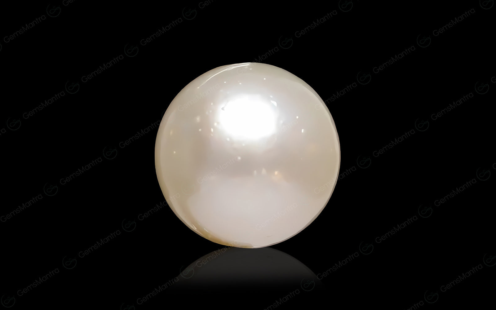 Pearl - 4.9 Carats