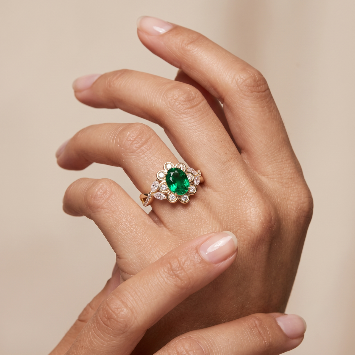 Emerald Daisy Ring in Gold Finish