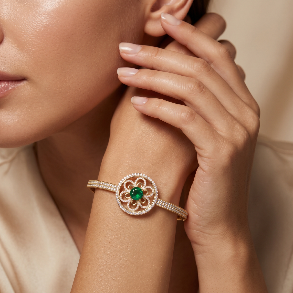 Emerald Medallion Halo Bangle