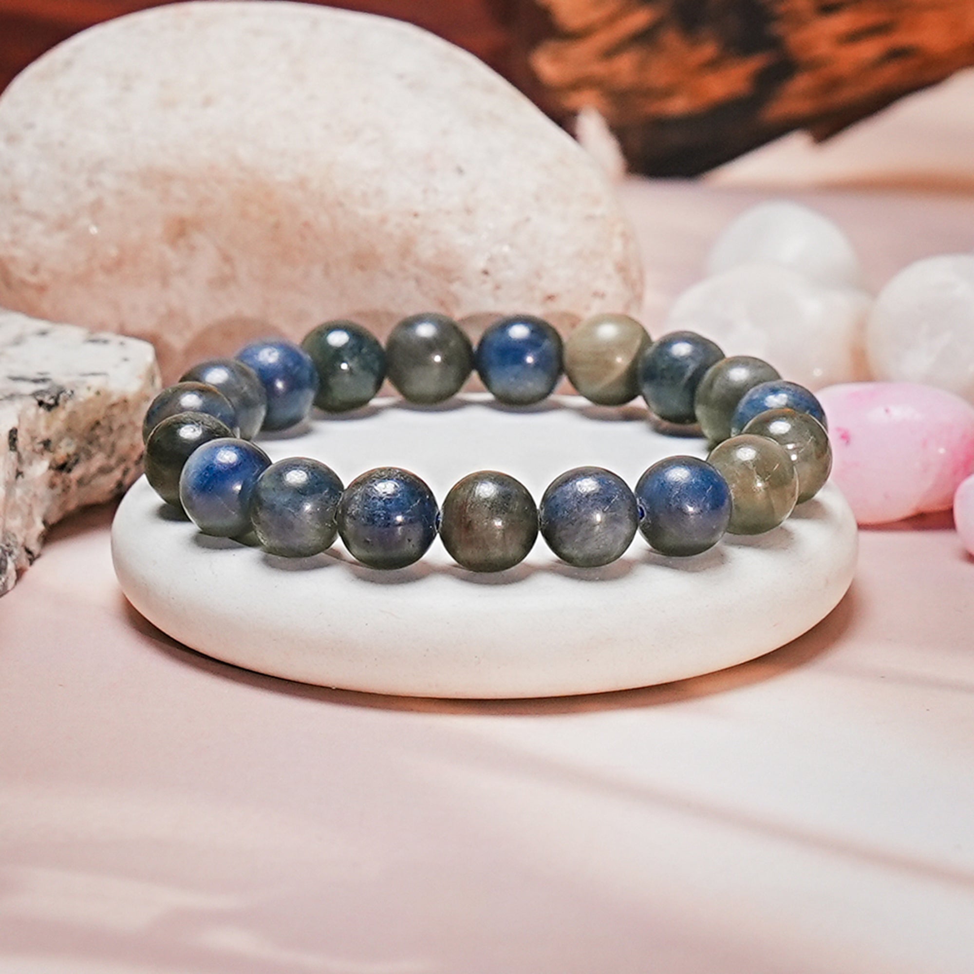 Blue Sapphire (Neelam) Bracelet – Shani (Saturn) Energy