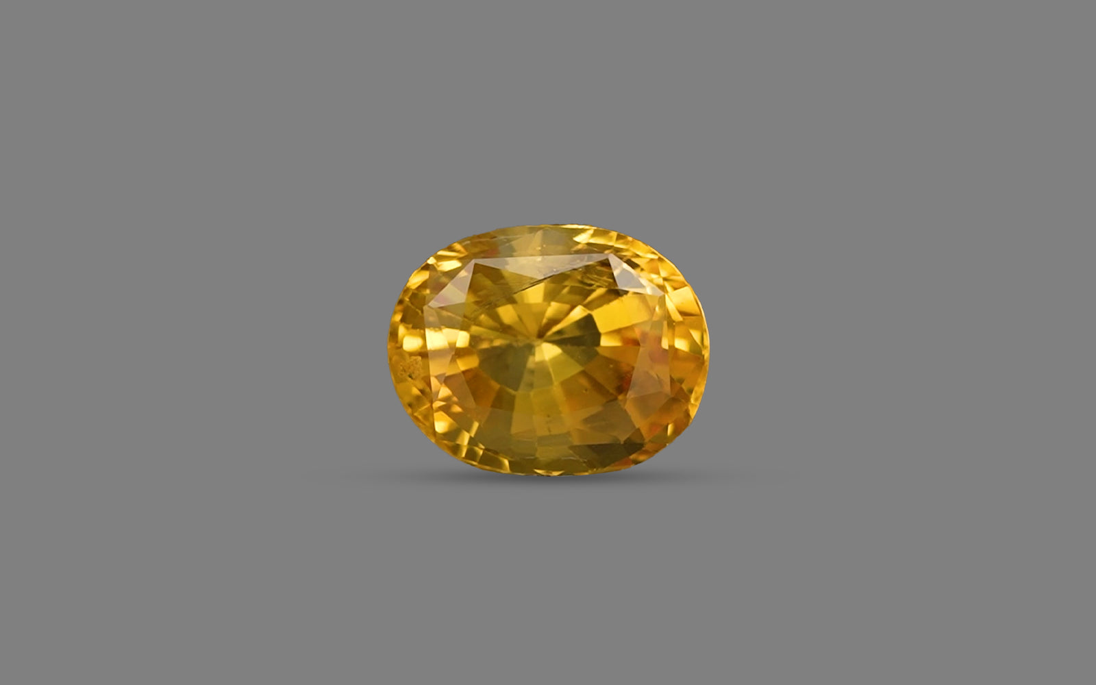 Yellow Sapphire - 4.11 Carats