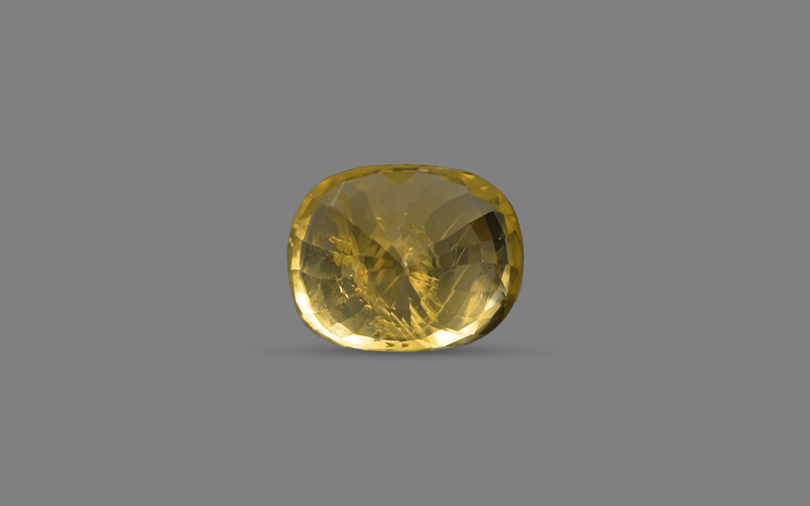 Yellow Sapphire - 5.57 Carats