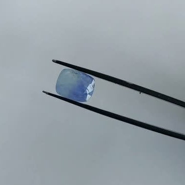 Blue Sapphire - 7.44 Carats