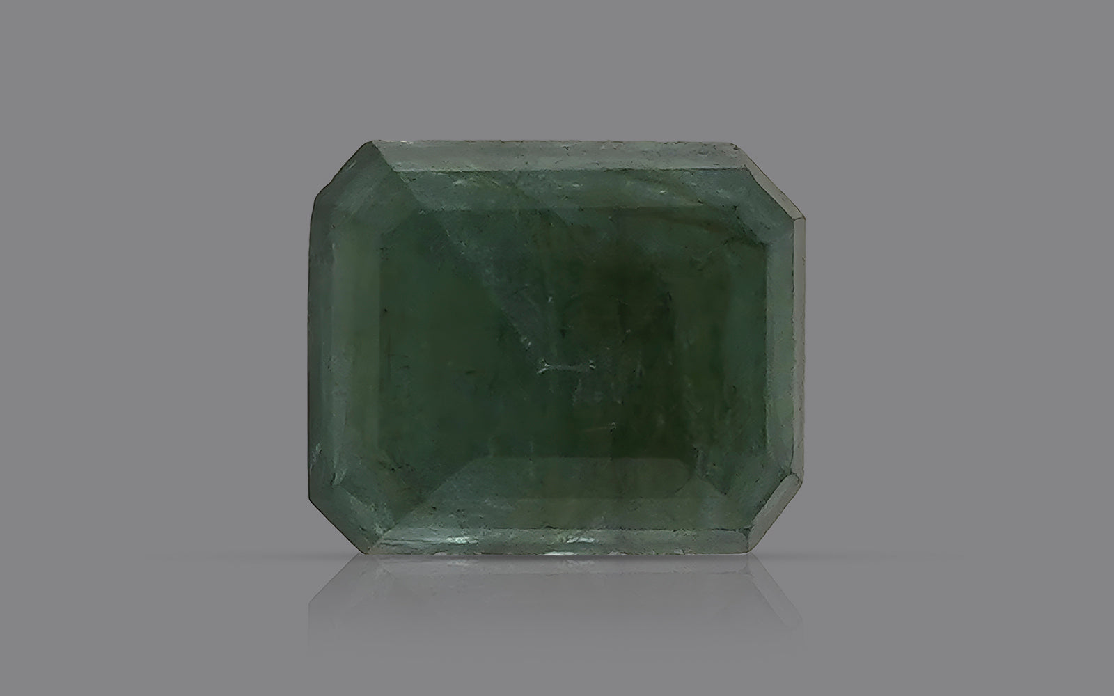 Emerald (3.82 Carats)