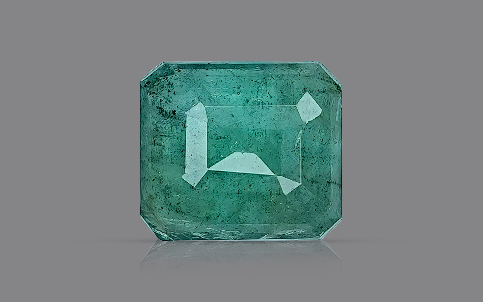 Emerald (4.43 Carats)