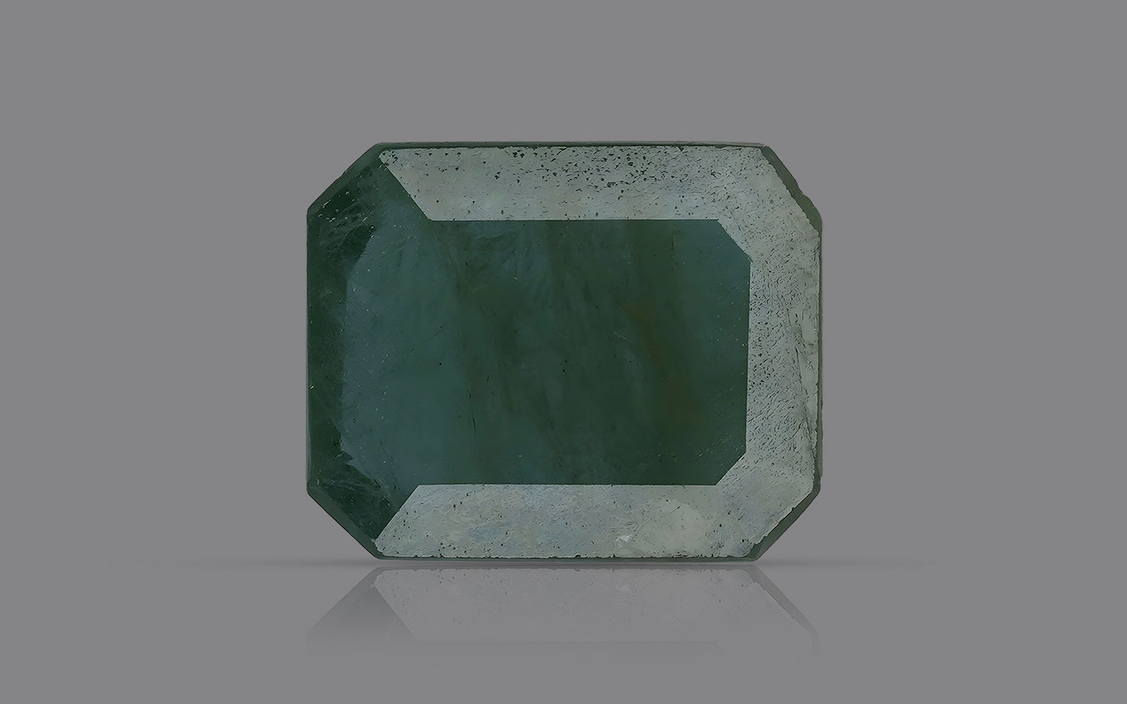 Emerald (4.44 Carats)