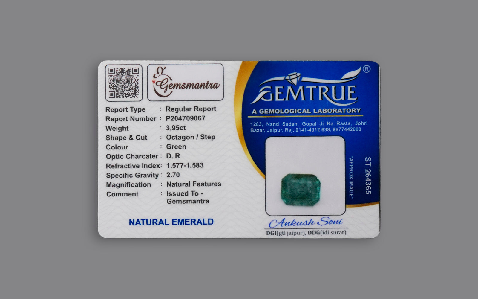 Emerald (3.95 Carats)