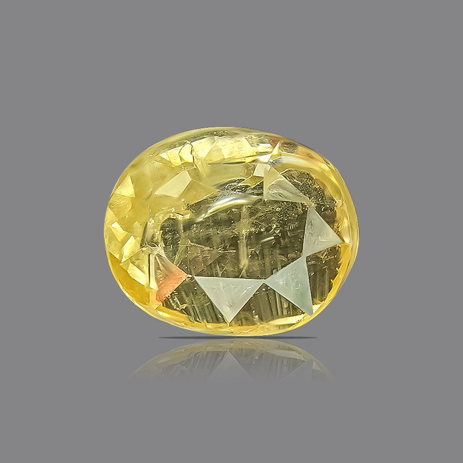 Pukhraj - Yellow Sapphire (3.69 ratti)