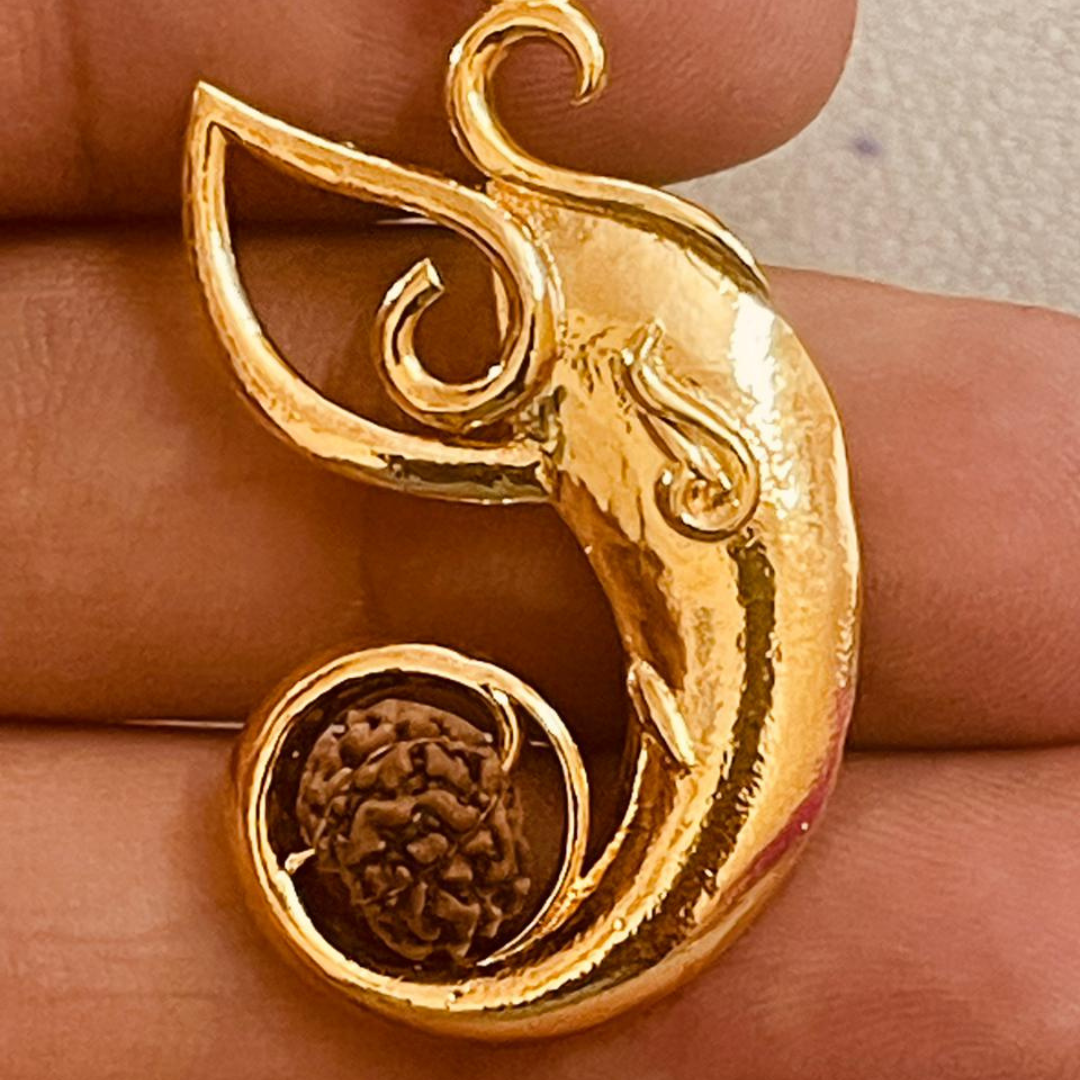 24K Gold-Plated Shri Ganesha Pendant - Gemsmantra