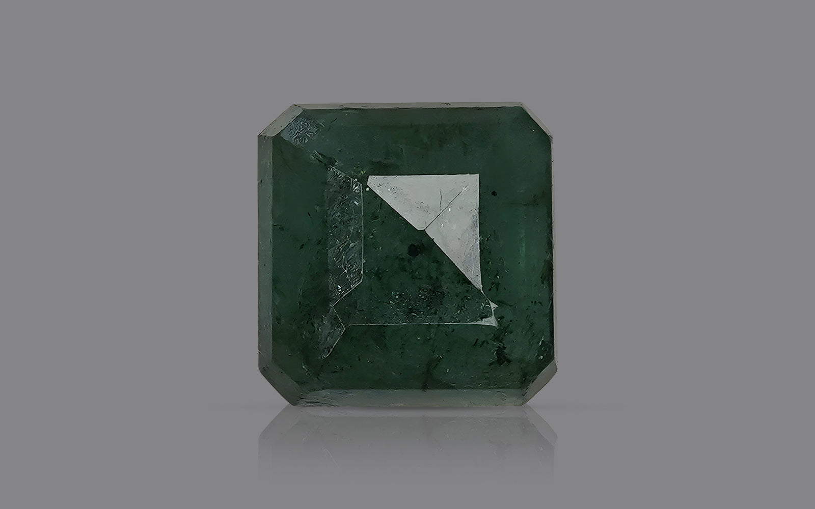 Emerald (8.23 Carats)