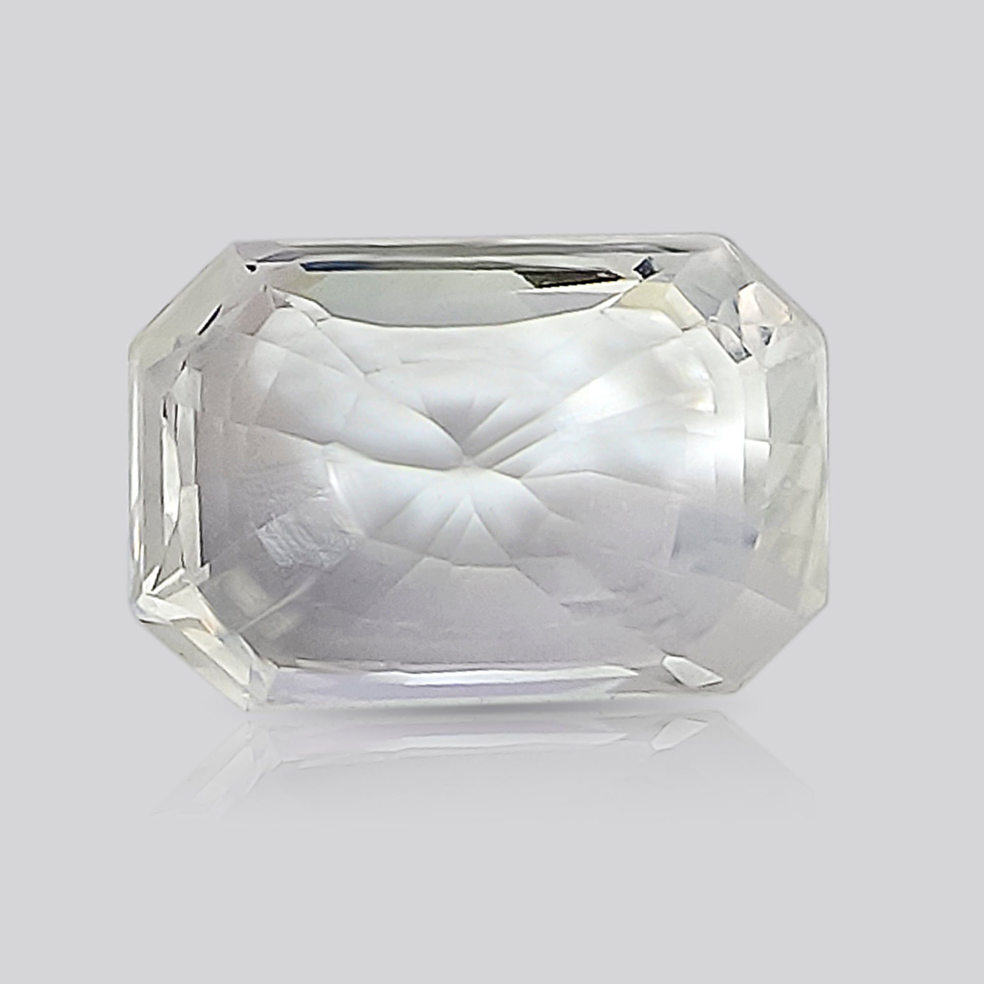 White Sapphire (4.30 ratti)