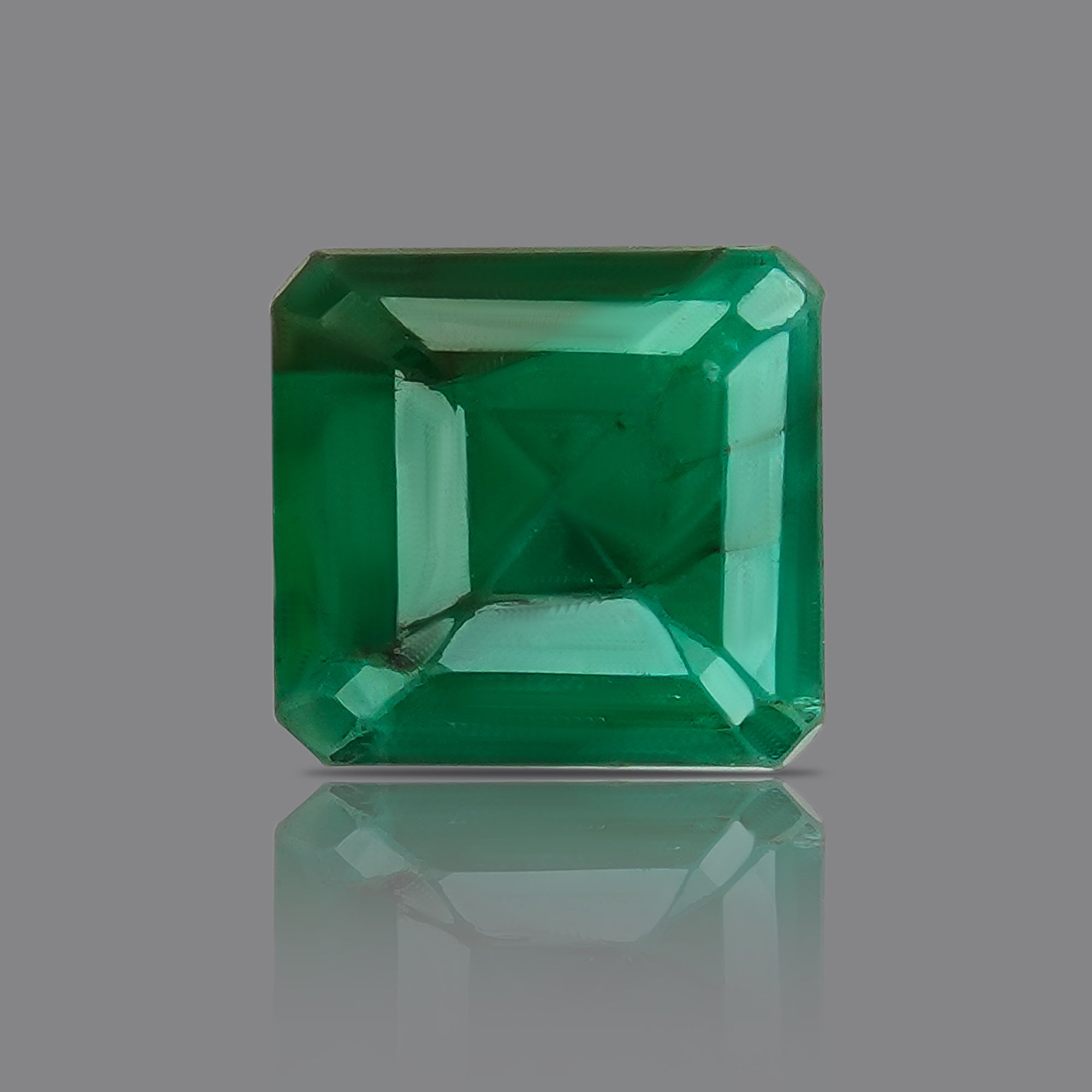 Panna (Emerald) Luxury - (4.26 Ratti)