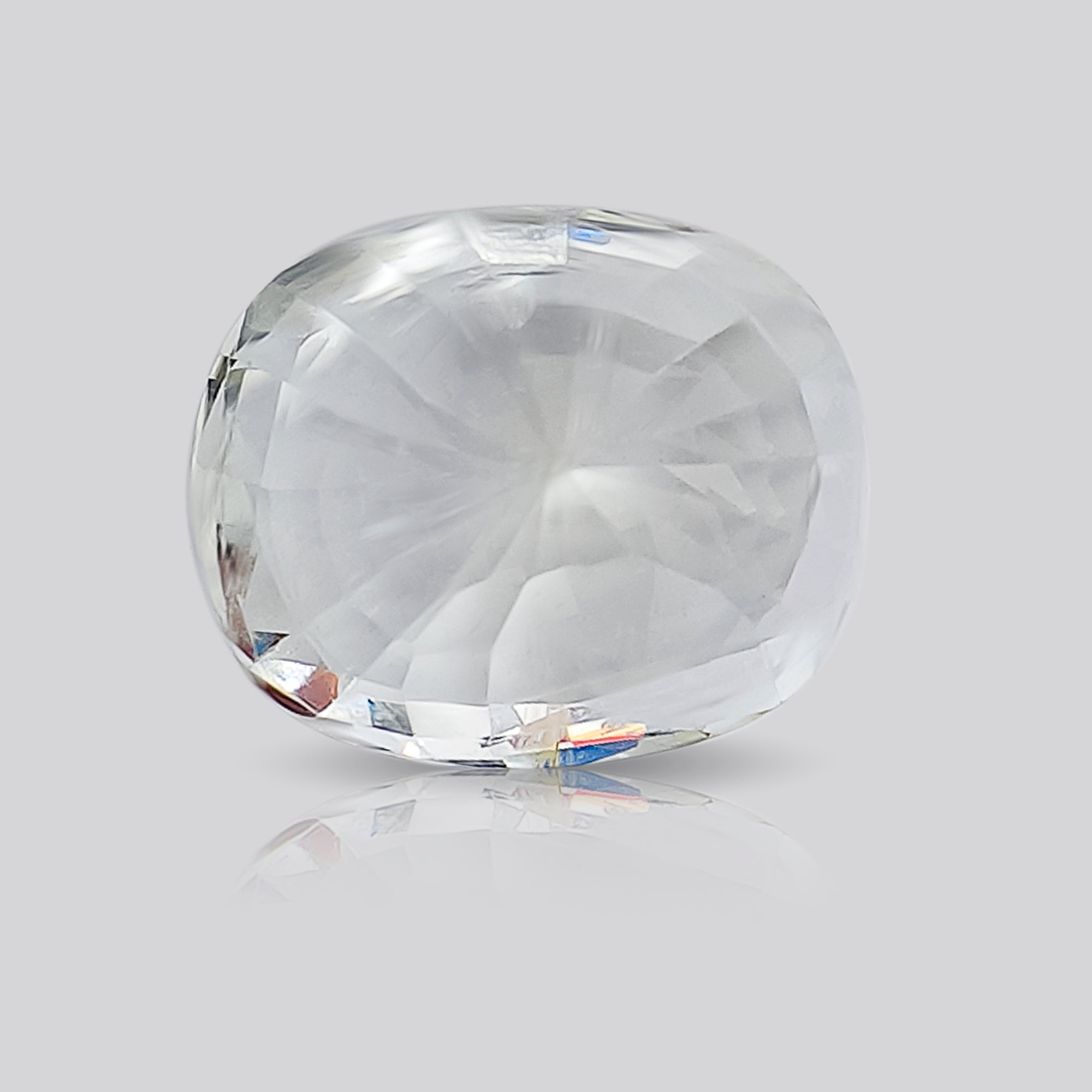 White Sapphire (8.129 ratti)