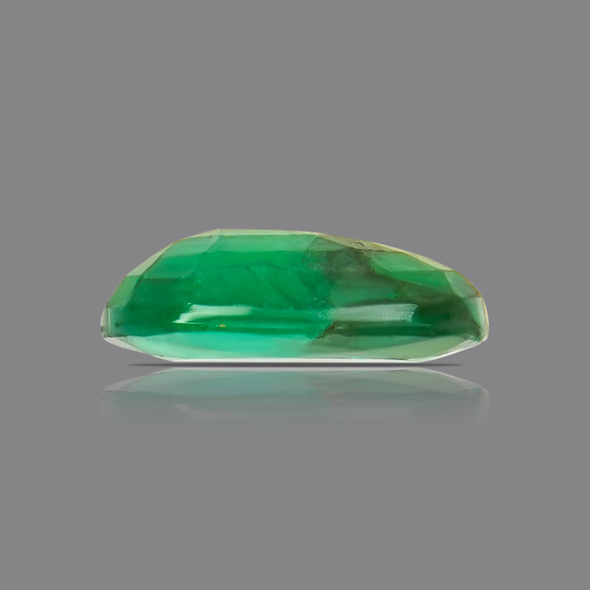 Panna (Emerald) Luxury - (3.78 Ratti)