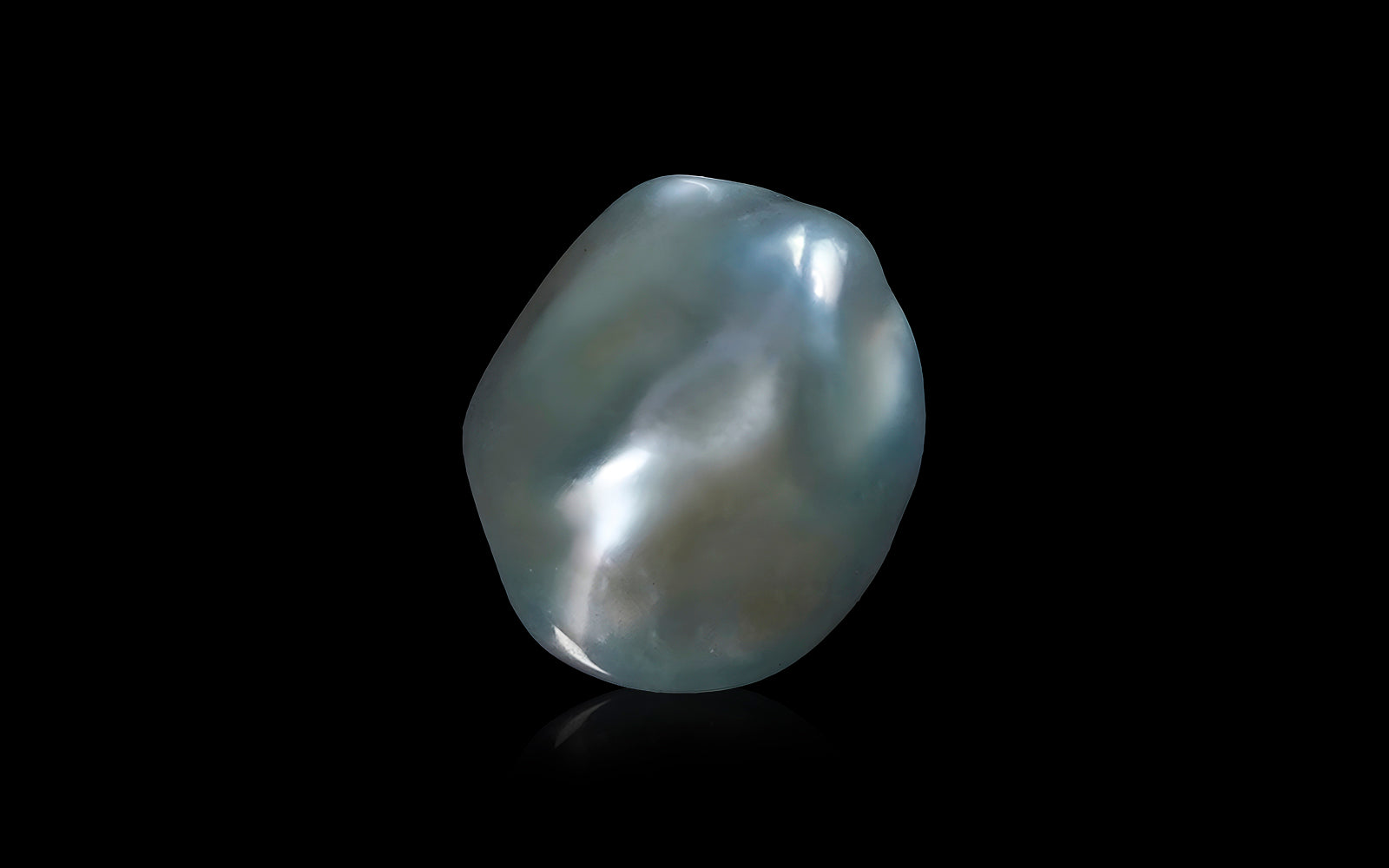 Keshi Pearl (4.59 Carats)