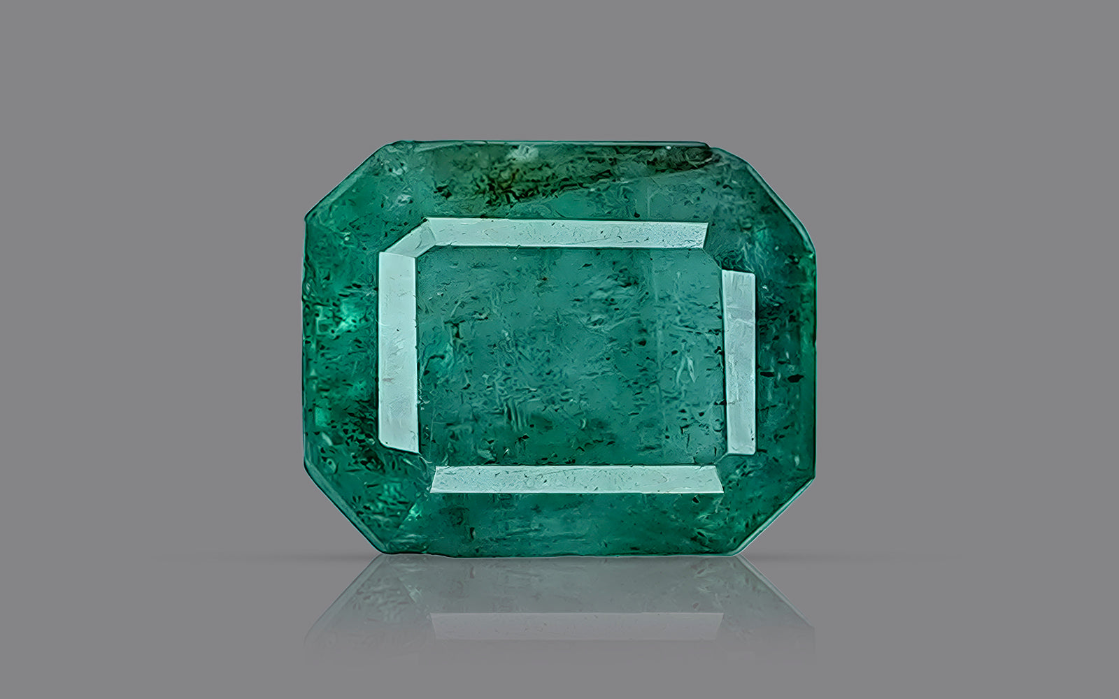 Emerald (3.95 Carats)