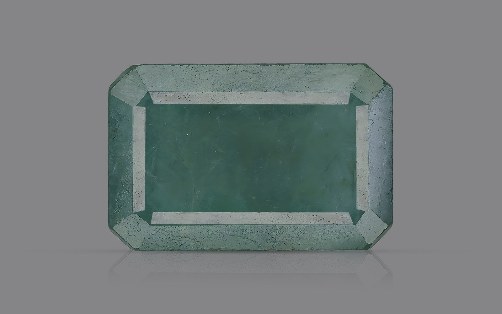 Emerald (8.67 Carats)