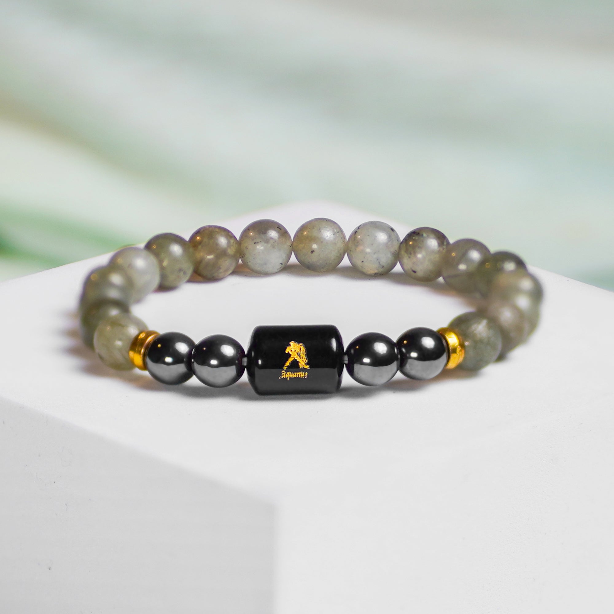 Aquarius (कुम्भ राशि) Bracelet – Labradorite & Hematite