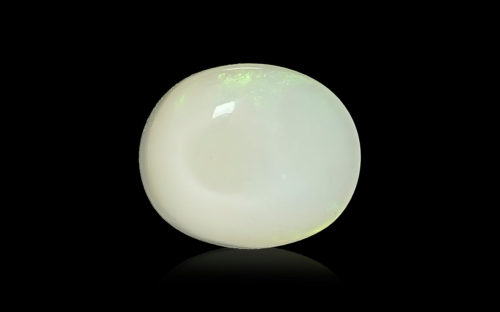 Opal (7.68 Carats)