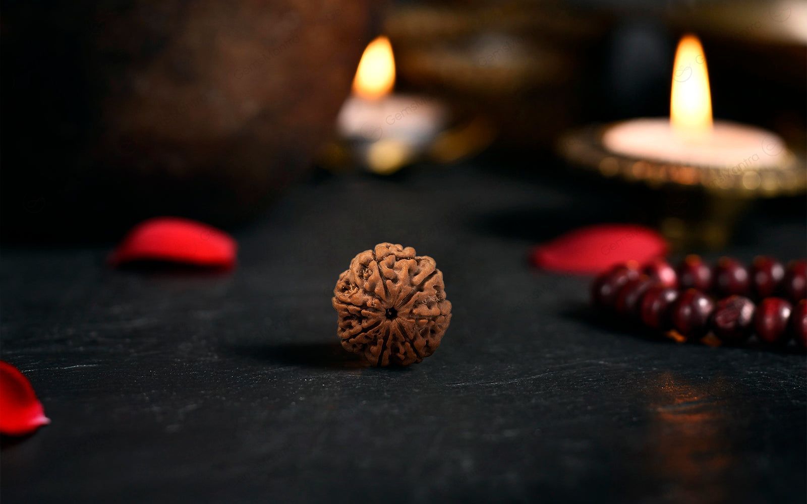 Abhimantrit Natural 7 Mukhi Rudraksha (Nepali)