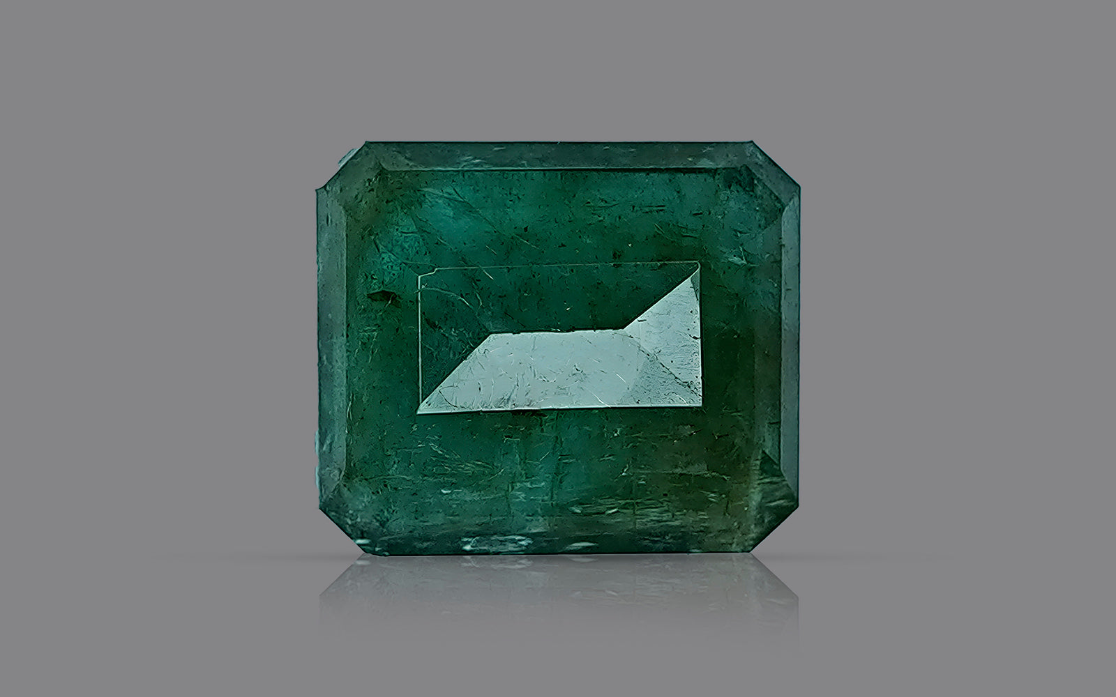 Emerald (7.04 Carats)