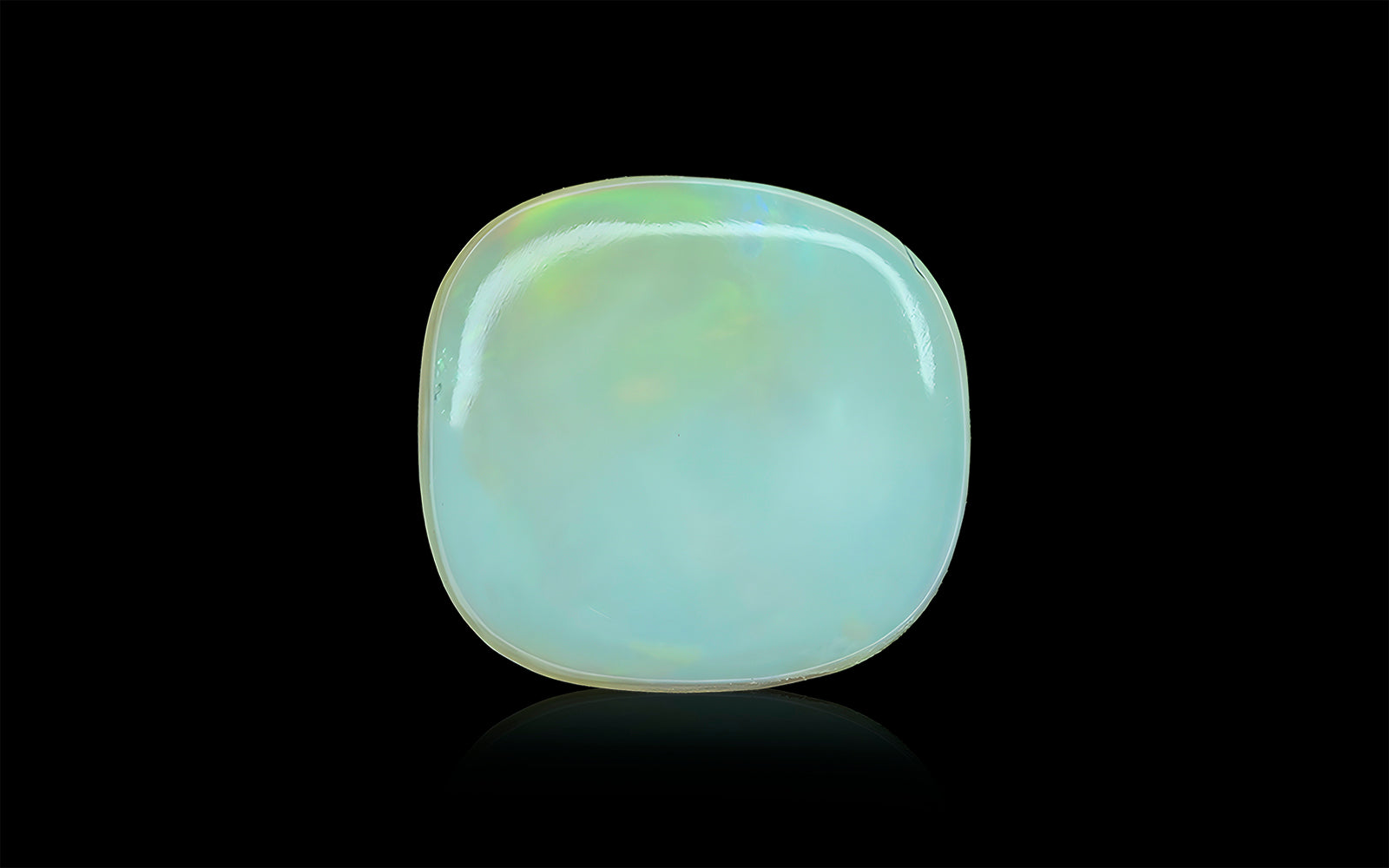 Opal (8.38 Carats)