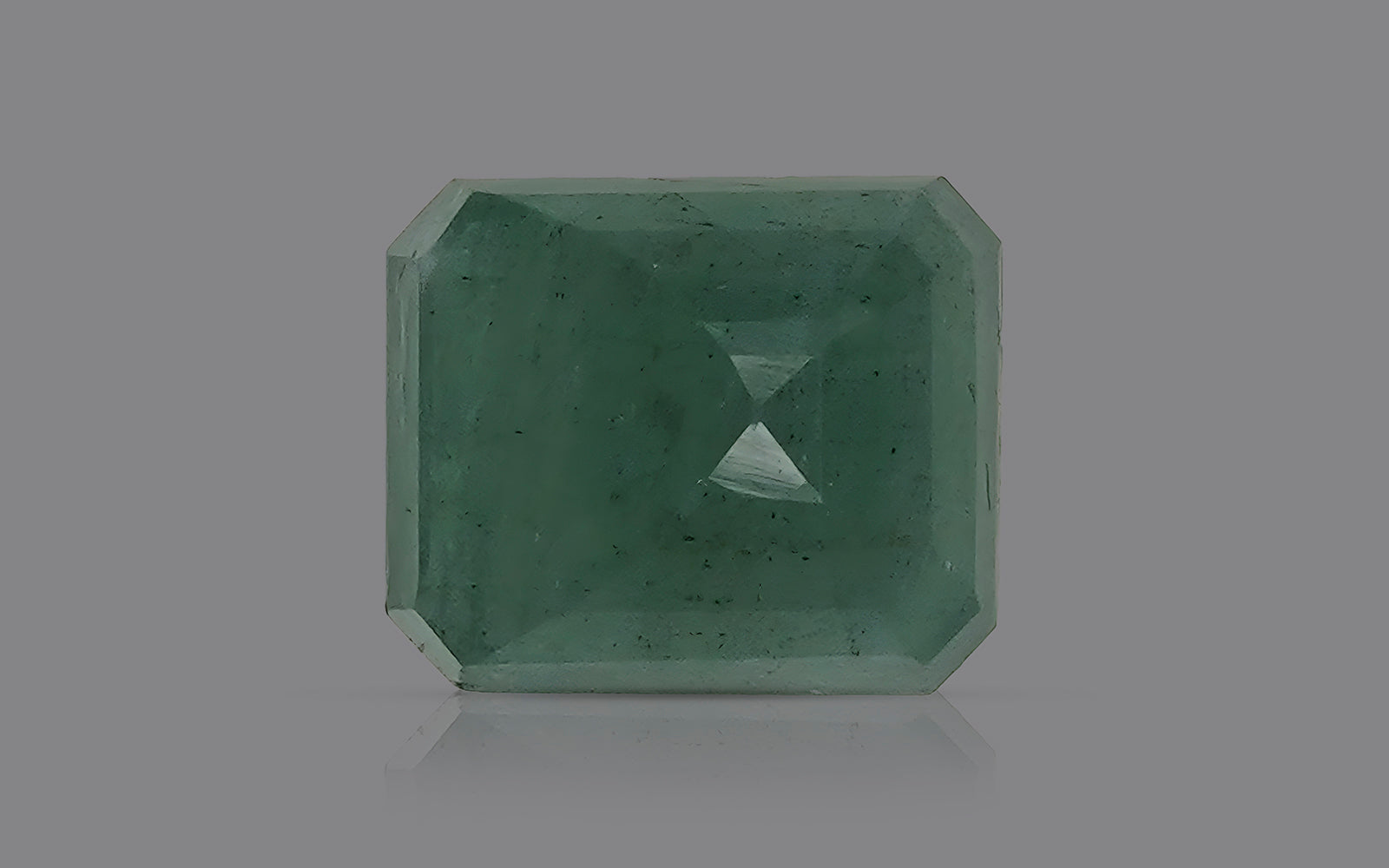 Emerald (3.64 Carats)