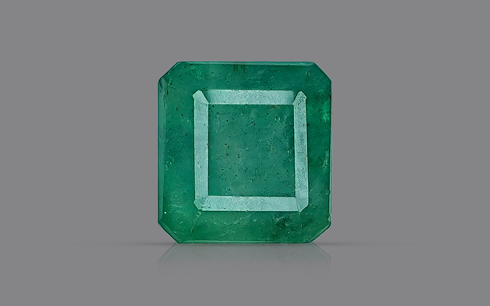 Emerald (3.81 Carats)