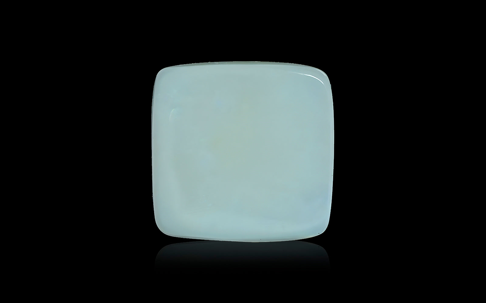 Opal (5.92 Carats)