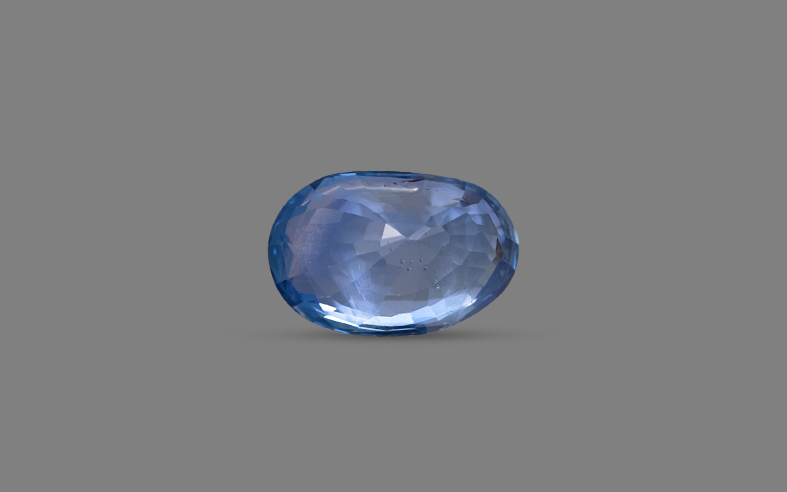 Blue Sapphire - 4.76 Carats
