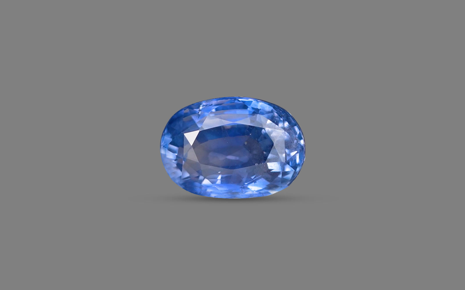 Blue Sapphire - 5.72 Carats