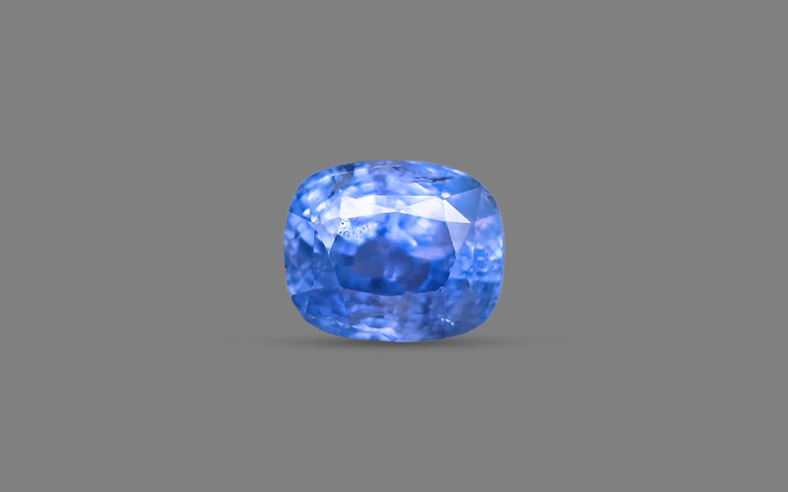 Blue Sapphire - 5.76 Carats