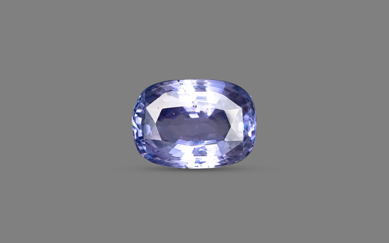 Blue Sapphire - 5.72 Carats