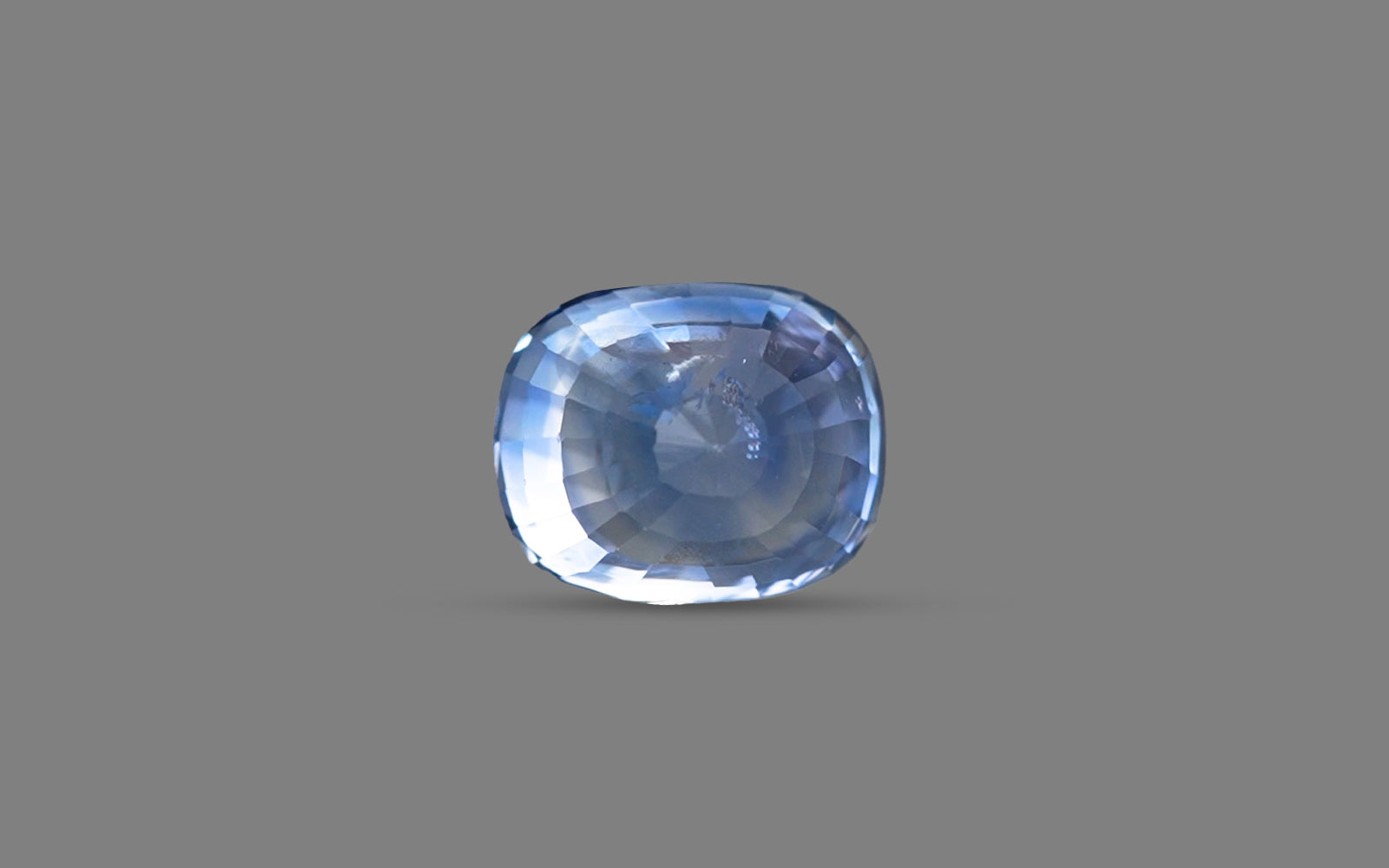Blue Sapphire - 6.88 Carats
