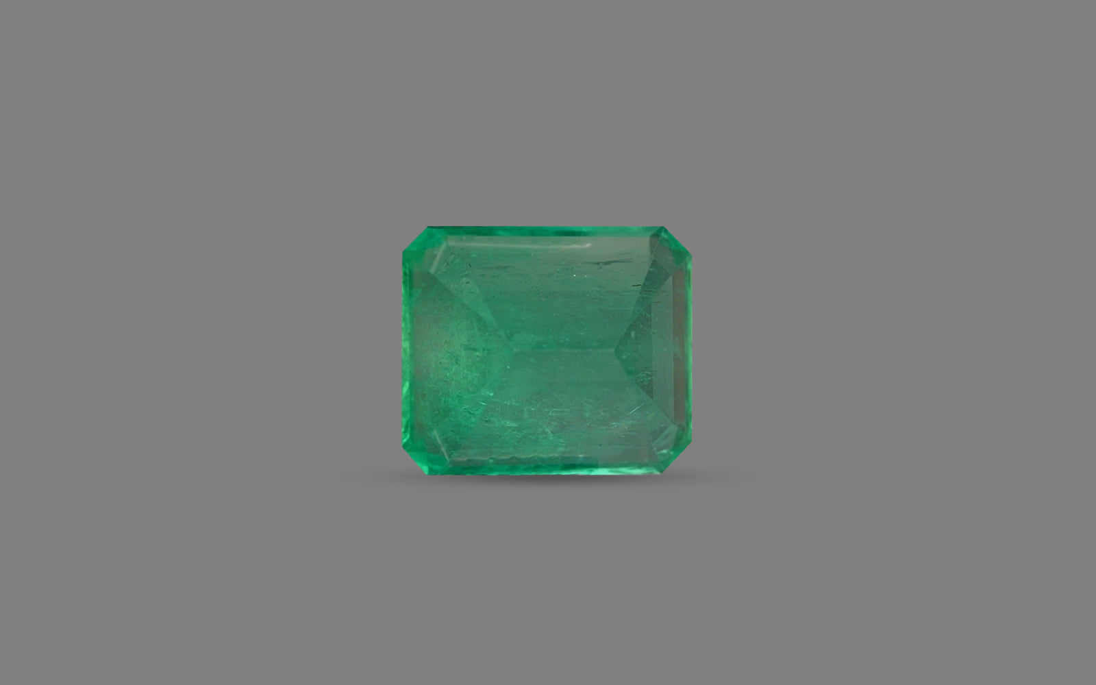 Emerald (Panna) - 6.6 Carats