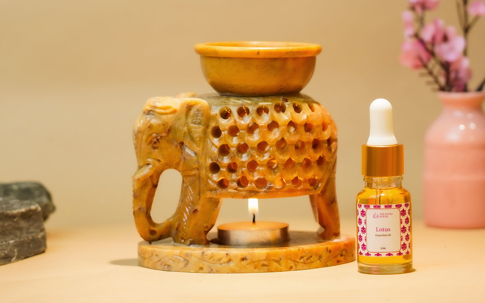 Lotus Essential Oil + Diffuser