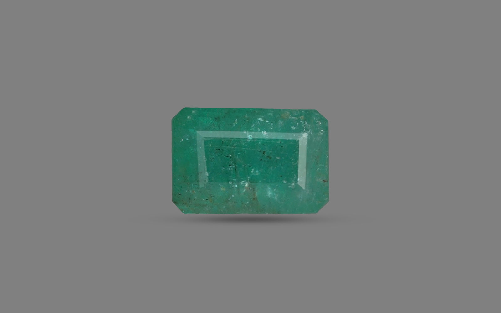 Emerald (Panna) - 5.88 Carats