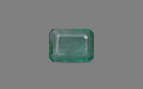 Emerald (Panna) - 3.57 Carats