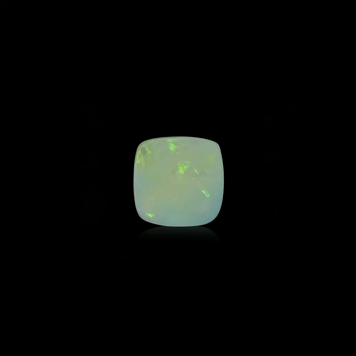 Opal (5.41 Carats)