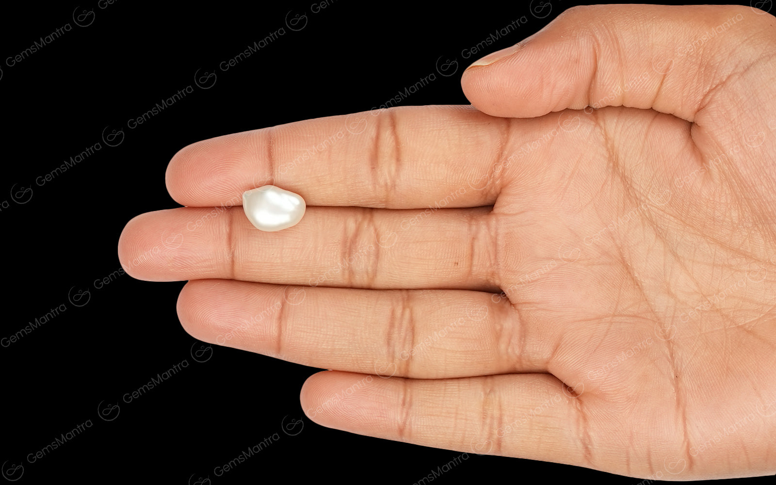 Keshi Pearl (4.03 Carats)