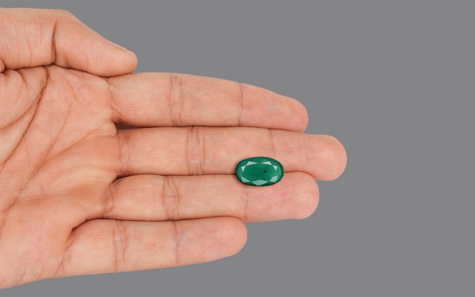 Emerald - 3.73 Carats