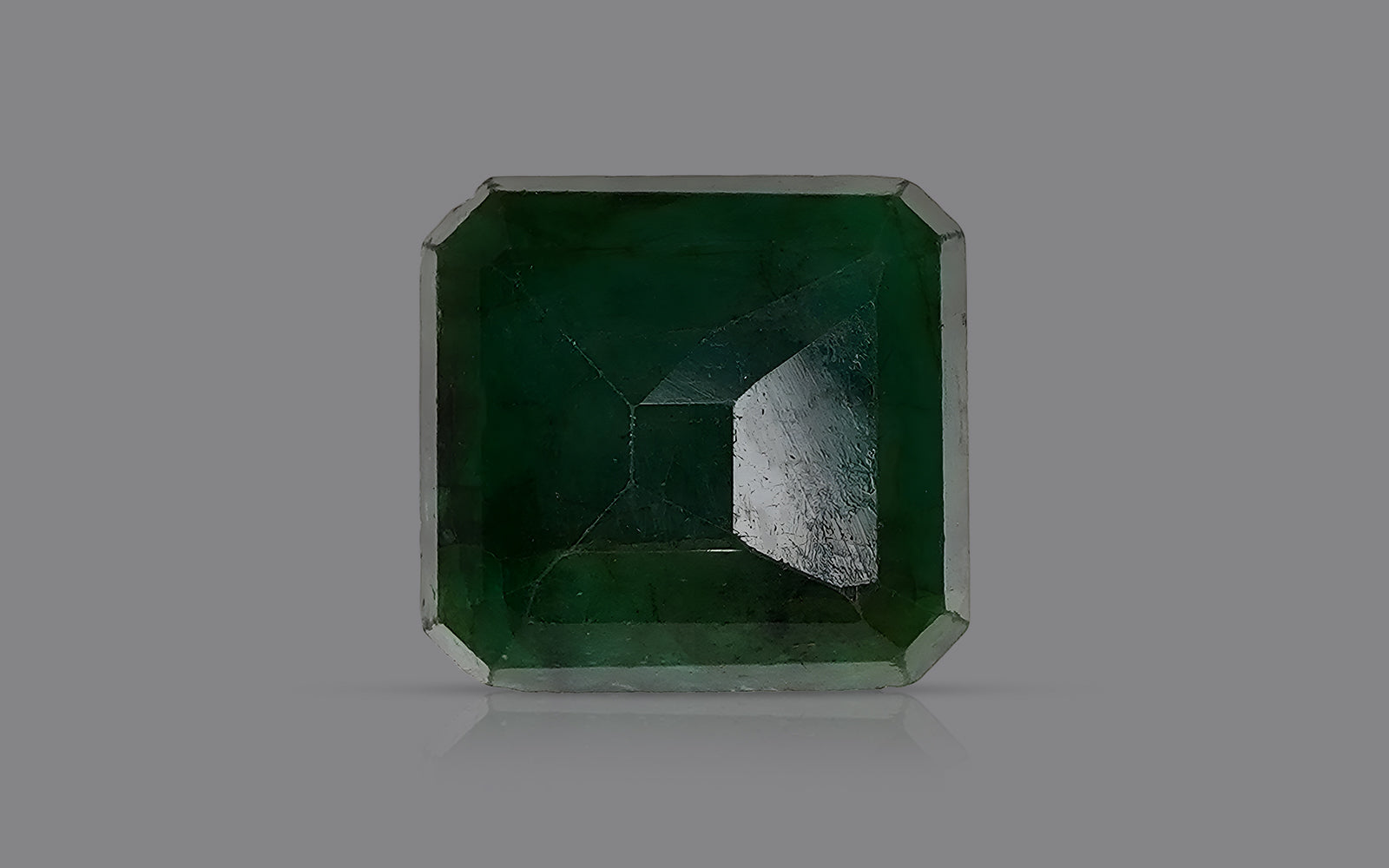 Emerald - 9.87 Carats