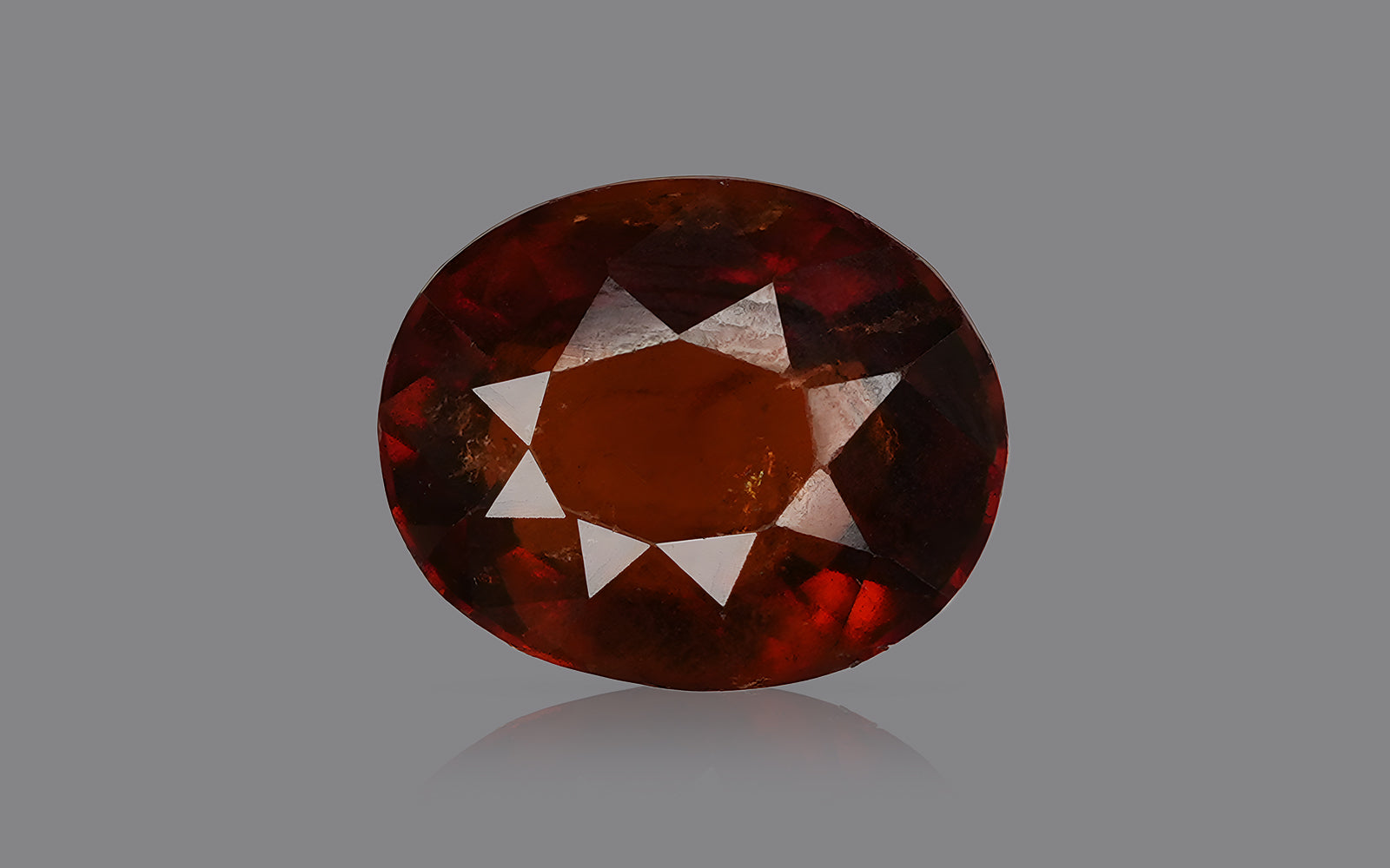 Hessonite - 7.77 Carats