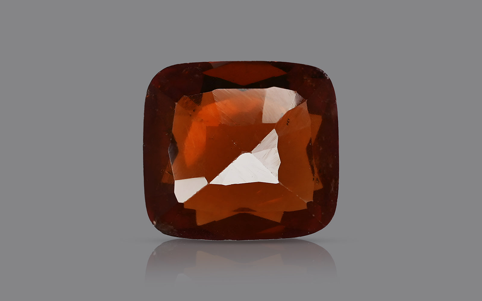 Hessonite - 6.55 Carats