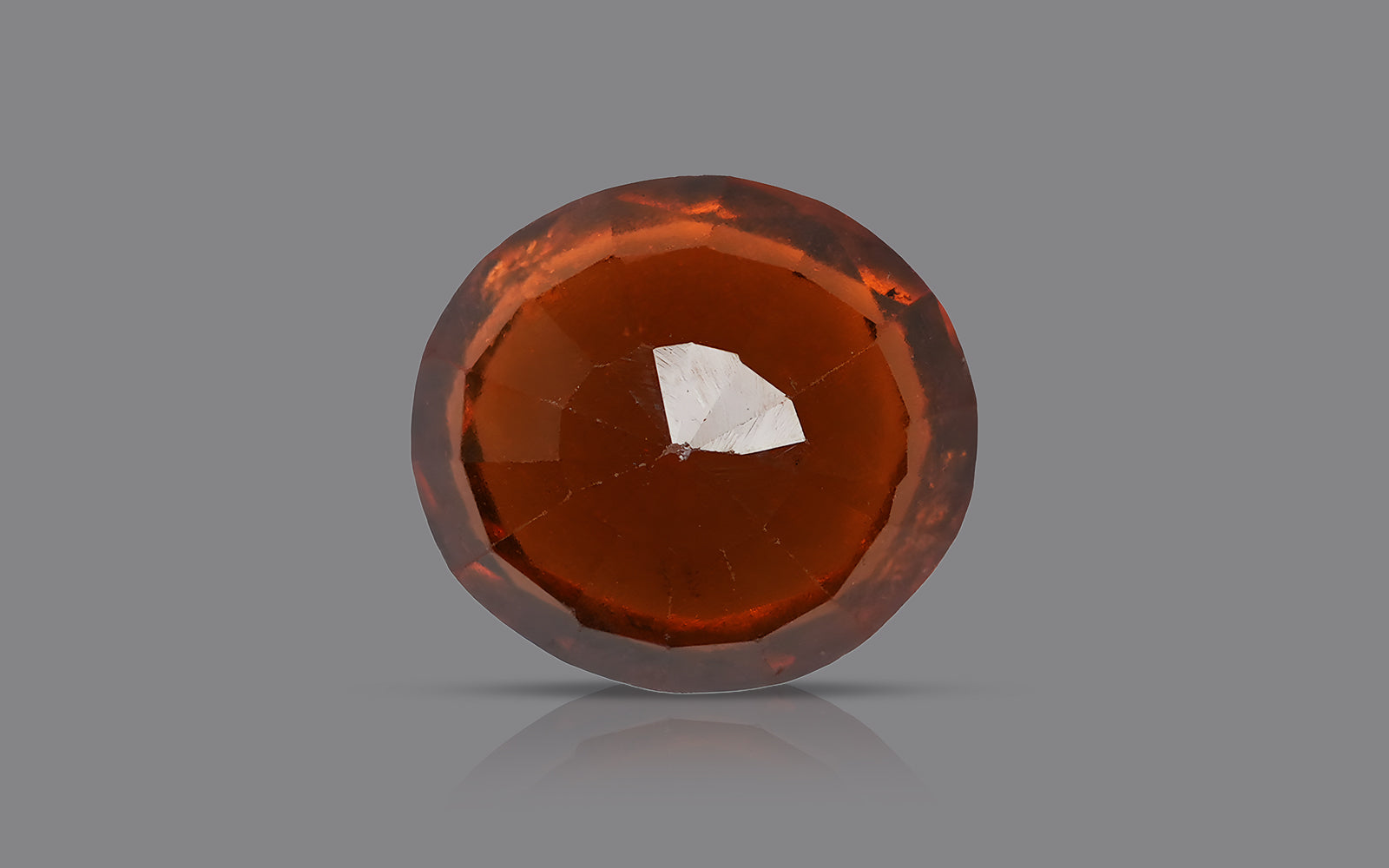 Hessonite - 6.82 Carats