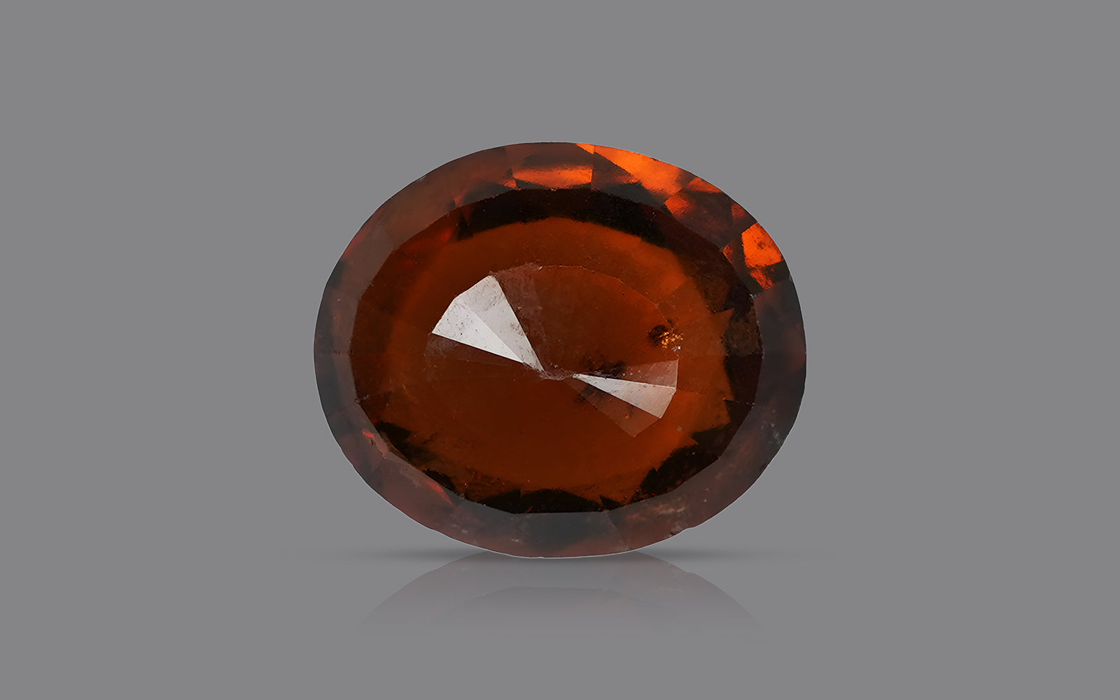 Hessonite - 6.68 Carats