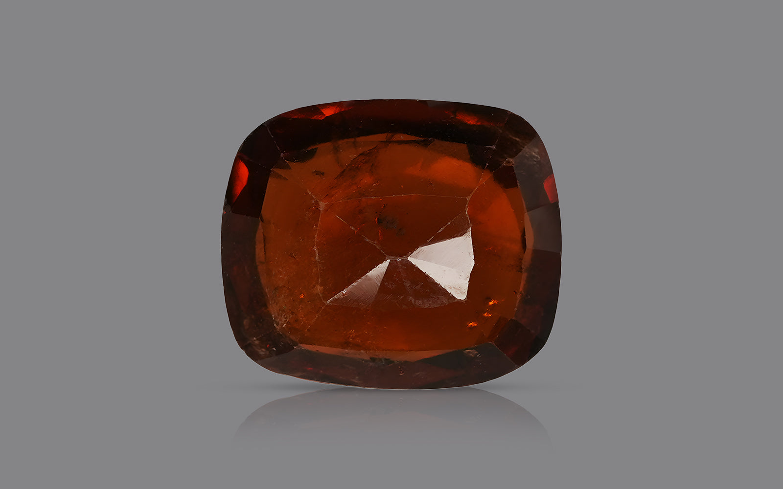 Hessonite - 7.67 Carats