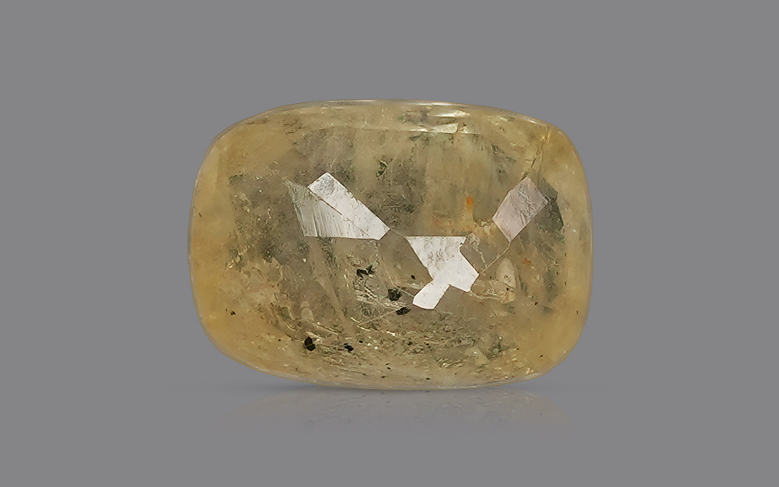 Yellow Sapphire - 4.63 Carats