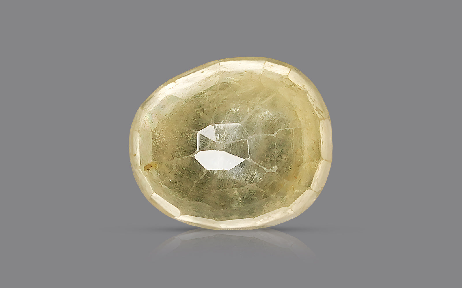 Yellow Sapphire - 5.78 Carats